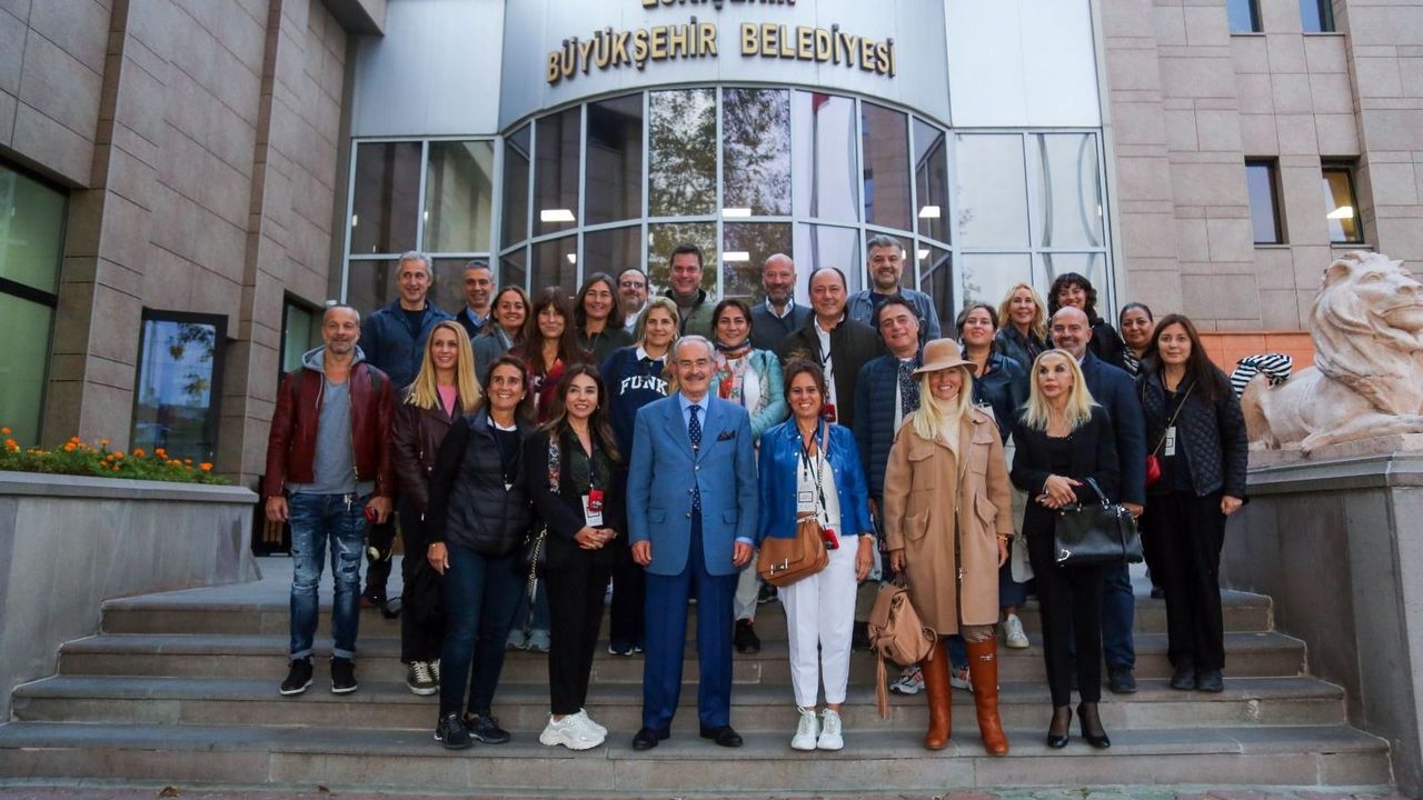İstanbullu İş İnsanlarından Büyükerşen’e ziyaret