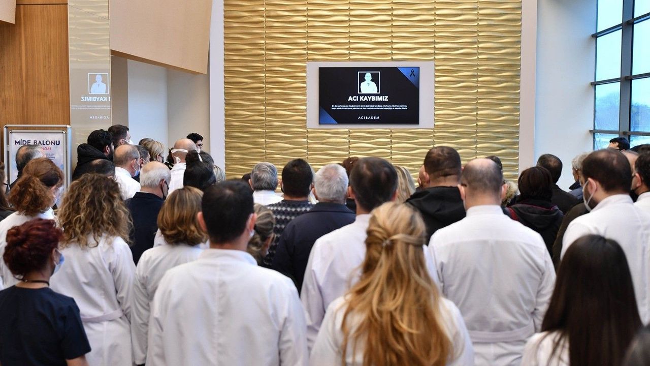 Acıbadem Eskişehir Hastanesi Dr. Savaş Karaova için anma töreni düzenledi