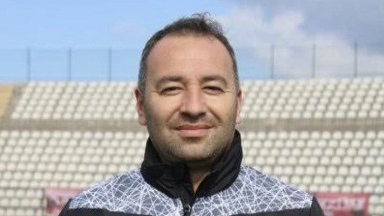 Eskişehirspor'un Yeni Teknik Direktörü Ali Onur Cerrah Oldu