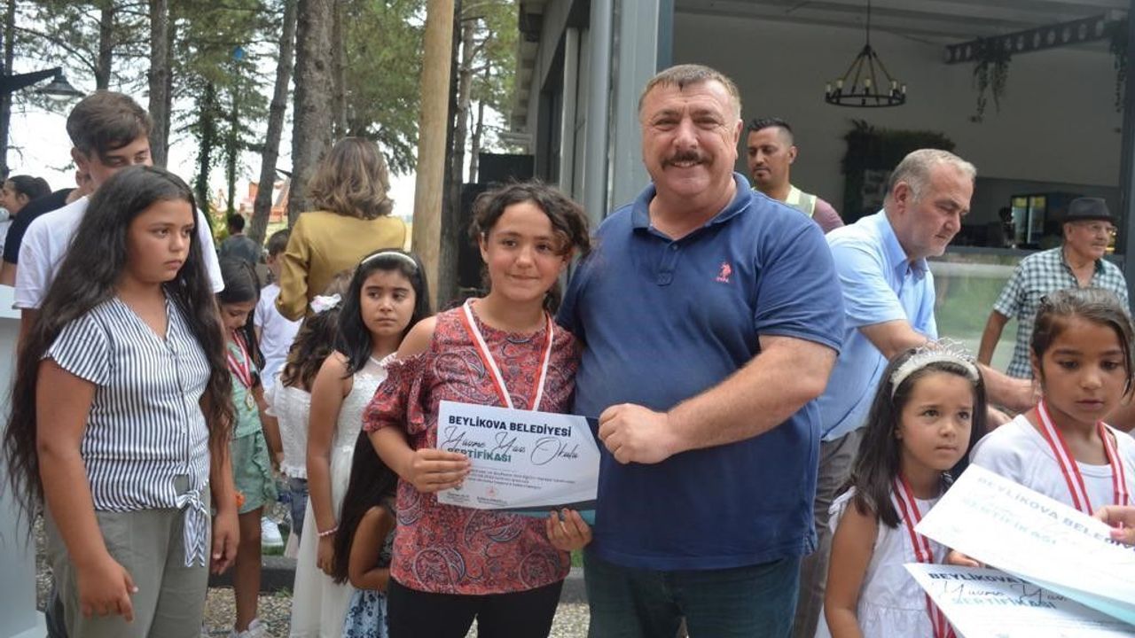 Beylikova'da Yaz Spor Okulları Düzenlenen Törenle Sona Erdi