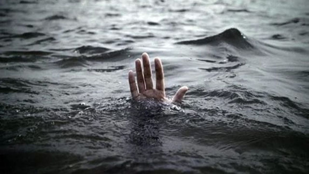 Eskişehir'de Nehre Giren Çocuk Boğuldu