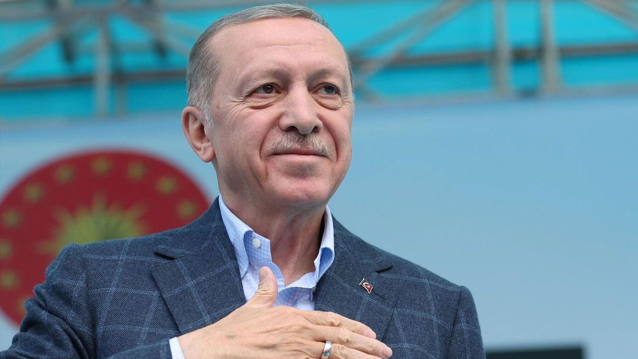 Recep Tayyip Erdoğan Öğretmenlere Müjde Verdi