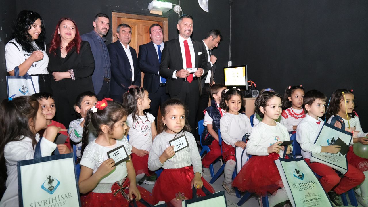 Türkiye’nin İlk Çocuk Sineması Sivrihisar’da Açıldı