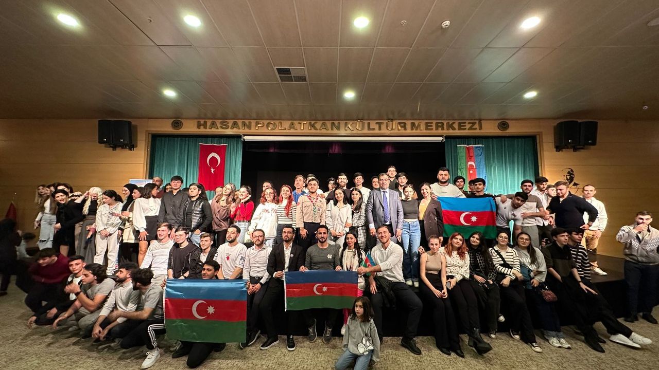 Azerbaycan'ın Karabağ Zaferi'nin Üçüncü Yıl Dönümü Kutlandı