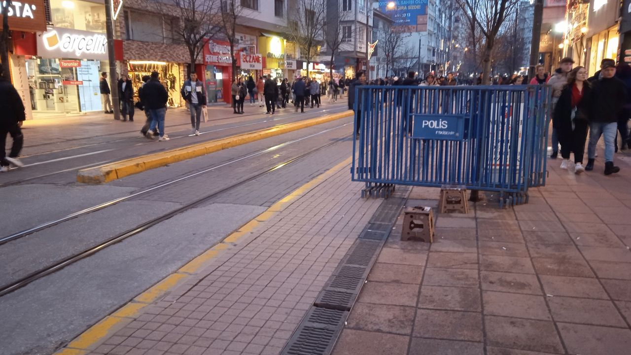 Eskişehir'de Polisten Yılbaşı Önlemi