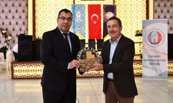 "Eskişehir'in güzelliği bir kültür mozaiği olmasıdır"