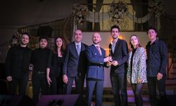 “Orlando Language Academy Yılın Öğrenci Kulübü Ödülü”nün sahibi ESOGÜ Gençlik Atölyesi