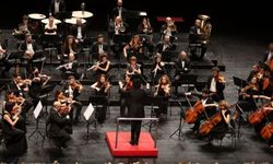 Senfoni Orkestrasından Etkileyici Konser