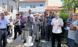 Yeşiltepe Mahallesinde Yüzlerce Kişiye Aşure Dağıtıldı