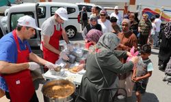 Odunpazarı Belediyesi’nden Vatandaşlara Aşure İkramı