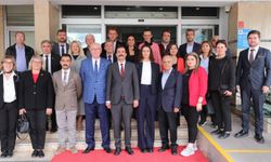 CHP Eskişehir İl Başkanı Yalaz ve İl Yönetiminden Başkan Kurt’a Ziyaret