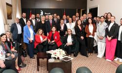 CHP Eskişehir İl Başkanlığı Kemal Kılıçdaroğlu'nu Ziyaret Etti