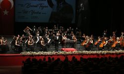 Eskişehir'de Senfoni Orkestrası'ndan 10 Kasım'a Özel Anlamlı Konser