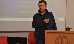 Anadolu Üniversitesi EMYO’dan ‘Teknoloji Bağımlılığı’ Semineri