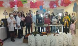 Eskişehir’de 130 Kişilik Ekip Onkoloji Servisi’nde Tedavi Gören Çocukların Yeni Yılını Kutladı