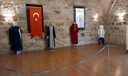 Eskişehir’de ‘Mevlevi Kıyafetleri Sergisi’ Açıldı