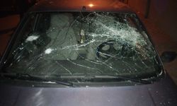 Kavga Çıktı: Bir Araç Ağır Hasar Aldı