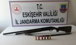 Eskişehir'de Çok Sayıda Ruhsatsız Silah ve Mühimmat Ele Geçirildi