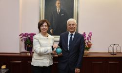 ESTÜ Rektörü Özcan'dan Başkan Ünlüce'ye Ziyaret