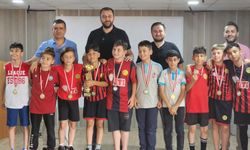 Okullar Arası Futbol Turnuvasına Es Es Çıkarması