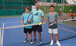 Tepebaşı Belediyesi'nin Düzenlediği Tenis Turnuvası Başladı