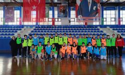 Gençler Basketbol Turnuvasında Buluştu