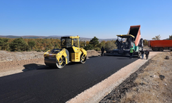 İlçede Yol Çalışmaları Hız Kesmeden Devam Ediyor