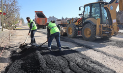 Yeşiltepe Mahallesinde Yol Çalışmaları Sürüyor