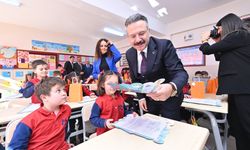 Vali Aksoy Karne Gününde Öğrencileri Yalnız Bırakmadı