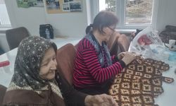 Koca Çınar Yaşam Merkezi’nden Çocuklara El Emeği Destek
