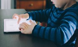 Sosyal Medyada 15 Yaş Altına Yeni Düzenleme!