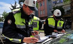 Milyonlarca Sürücüyü İlgilendiriyor! Telefon Tutucu Tartışmasında Karar Belli Oldu