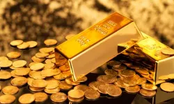 Savaş Endişesi Piyasayı Vurdu: Gram Altın 8 Bin Lirayı Geçti!