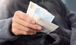 Emekli Sandığı 2026: SSK, Bağ-Kur ve Emekli Sandığı bayram ikramiyesi 4 bin TL ne zaman yatacak?