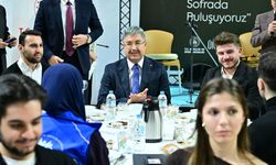 Vali Yılmaz Kampüs İftarları’nda Öğrencilerle Buluştu