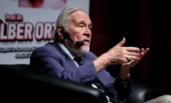 Ailesinden Açıklama Geldi: Ünlü Tarihçi Entübe Edildi