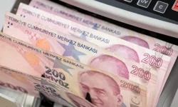 Bankaların Mevduat Yarışı Kızıştı: 500 Bin TL'nin Getirisi Yeniden Hesaplandı