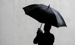 Meteoroloji  5 İli Uyardı: Sağanak Yağış Kapıda