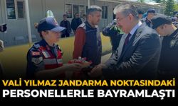 Vali Yılmaz Jandarma Noktasındaki Personellerle Bayramlaştı