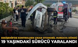 Eskişehir'de Kontrolden Çıkan Otomobil Hurdaya Döndü: 19 Yaşındaki Sürücü Yaralandı
