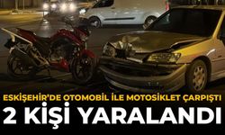 Eskişehir'de Otomobil ile Motosiklet Çarpıştı: 2 Kişi Yaralandı