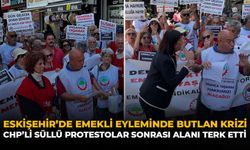 Eskişehir'deki Emekli Eyleminde Butlan Krizi: CHP'li Süllü Protestolar Sonrası Alanı Terk Etti