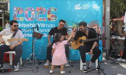 Eskişehir'de "Sokakta Müzik Var" Etkinliği Renkli Görüntülere Sahne Oldu