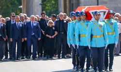 Eski Eskişehir Milletvekili Mehmet Cevdet Selvi Son Yolculuğuna Uğurlandı