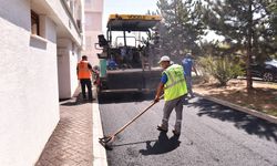 Tepebaşı’nda Yol Çalışmaları Sürüyor: Asfalt Mesaisi Hızlandı
