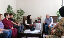Gürcan, Odunpazarı’nda AK Parti Üyelerinin Evlerine Konuk Oldu