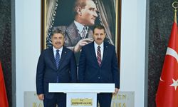 Bakan Yardımcısı Salih Ayhan’dan Eskişehir Valisi Yılmaz’a ziyaret