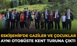 Eskişehir’de Gaziler Ve Çocuklar Aynı Otobüste Kent Turuna Çıktı