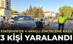 Eskişehir’de 4 Araçlı Zincirleme Kaza: 3 Kişi Yaralandı
