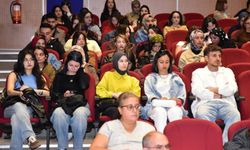 ESOGÜ’de Öğrencilere Sağlıklı Yaşam Ve Güvenli İlişkiler Eğitimi Verildi